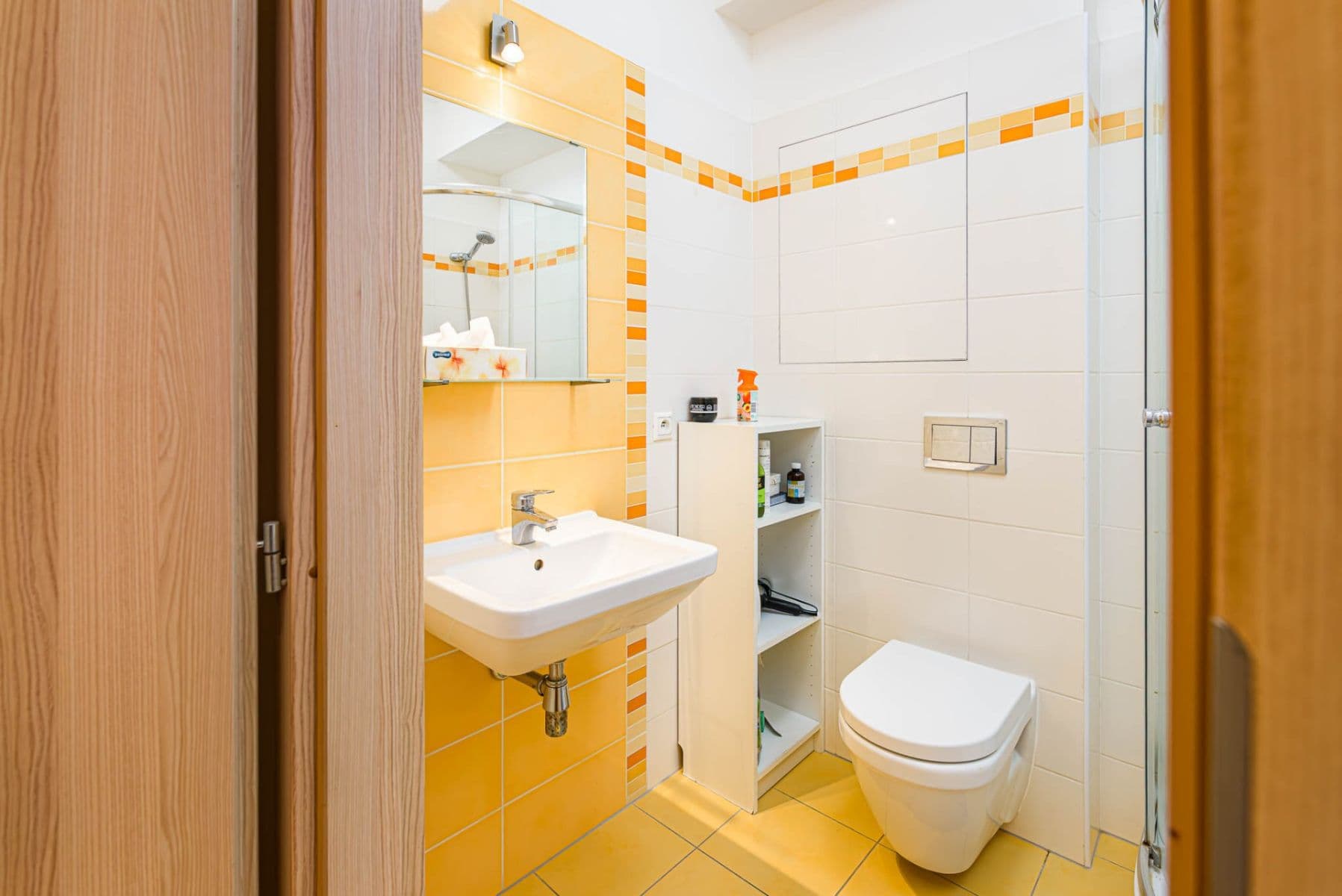 Pronájem bytu 1+kk 35 m², Freyova, Praha, Praha Pronájem bytu 1+kk 35 m², Freyova, Praha, Praha
