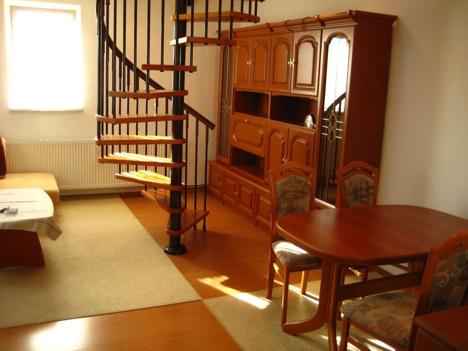 Pronájem bytu 3+kk 88 m², Třebízského, Roztoky, Středočeský kraj Pronájem bytu 3+kk 88 m², Třebízského, Roztoky, Středočeský kraj