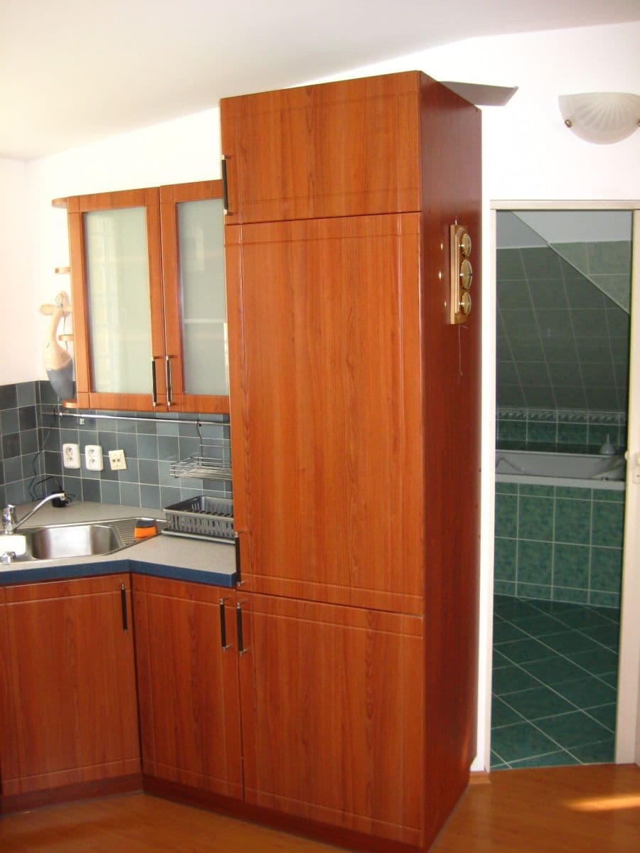 Pronájem bytu 3+kk 88 m², Třebízského, Roztoky, Středočeský kraj Pronájem bytu 3+kk 88 m², Třebízského, Roztoky, Středočeský kraj
