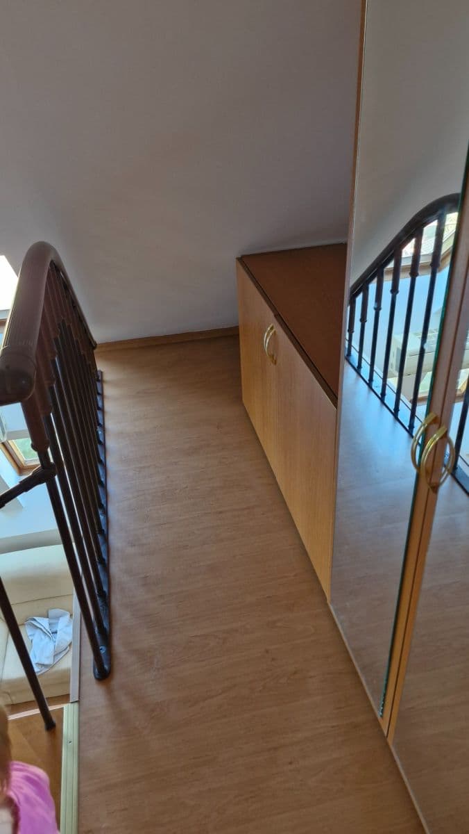 Pronájem bytu 3+kk 88 m², Třebízského, Roztoky, Středočeský kraj Pronájem bytu 3+kk 88 m², Třebízského, Roztoky, Středočeský kraj