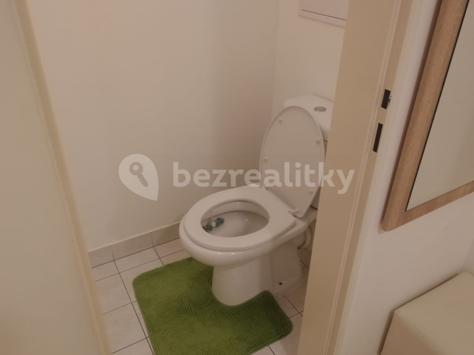 Pronájem bytu 2+kk 58 m², Bechlínská, Praha, Praha Pronájem bytu 2+kk 58 m², Bechlínská, Praha, Praha