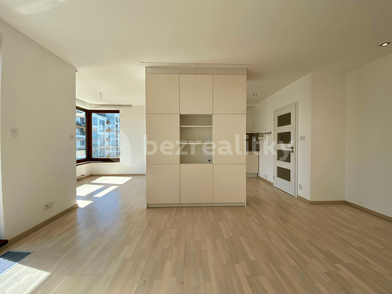Pronájem bytu 2+kk 65 m², Lanžhotská, Praha, Praha Pronájem bytu 2+kk 65 m², Lanžhotská, Praha, Praha