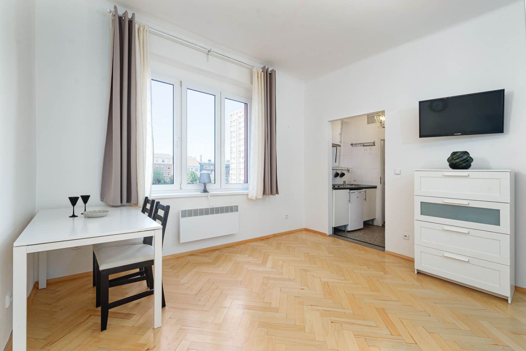 Pronájem bytu 1+kk 30 m², Tusarova, Praha, Praha Pronájem bytu 1+kk 30 m², Tusarova, Praha, Praha