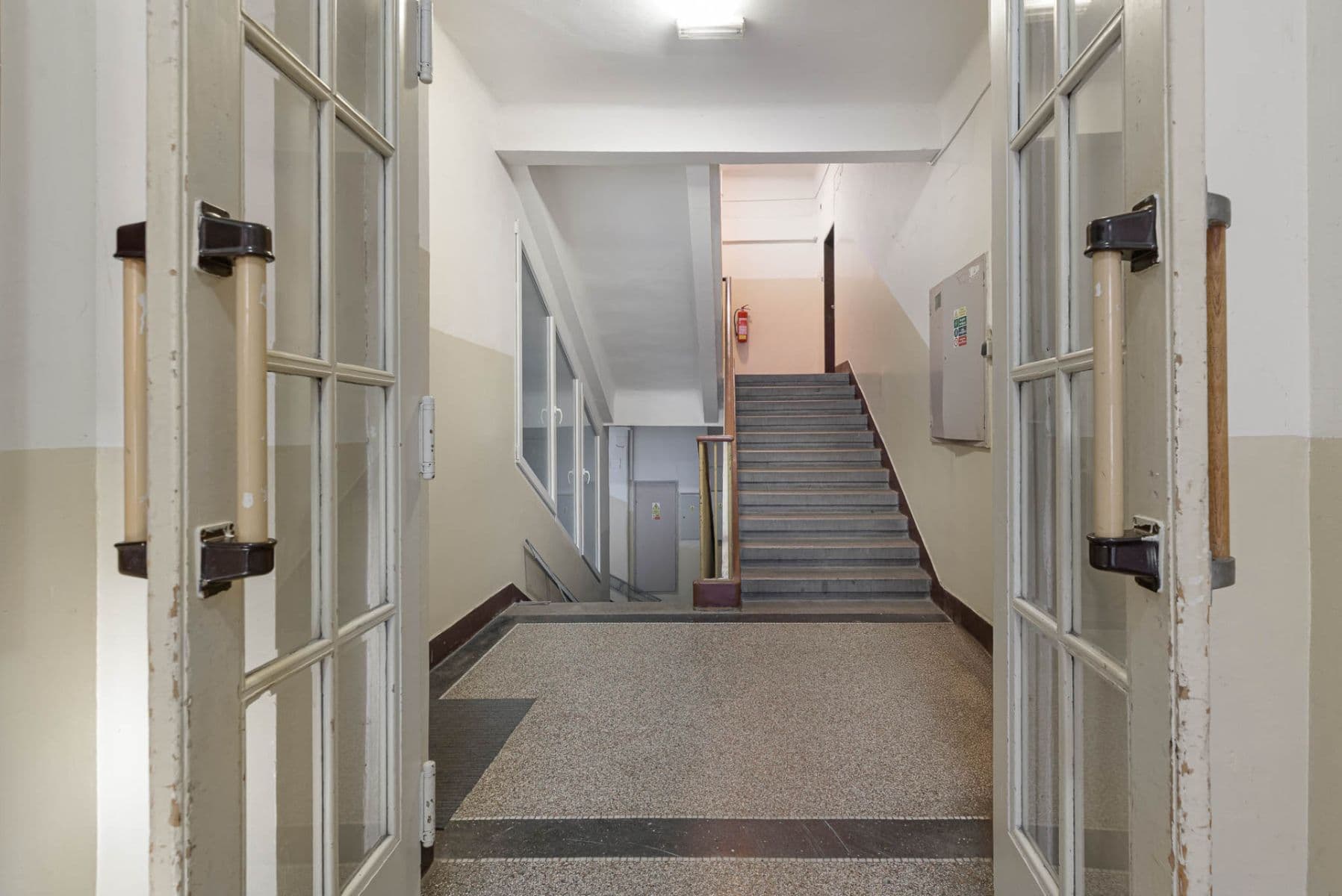 Pronájem bytu 1+kk 30 m², Tusarova, Praha, Praha Pronájem bytu 1+kk 30 m², Tusarova, Praha, Praha