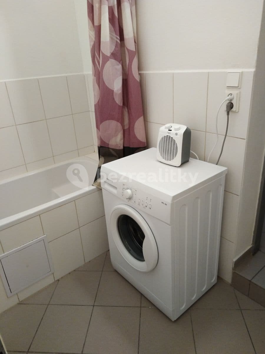 Pronájem bytu 1+1 32 m², Stará, Brno, Jihomoravský kraj Pronájem bytu 1+1 32 m², Stará, Brno, Jihomoravský kraj