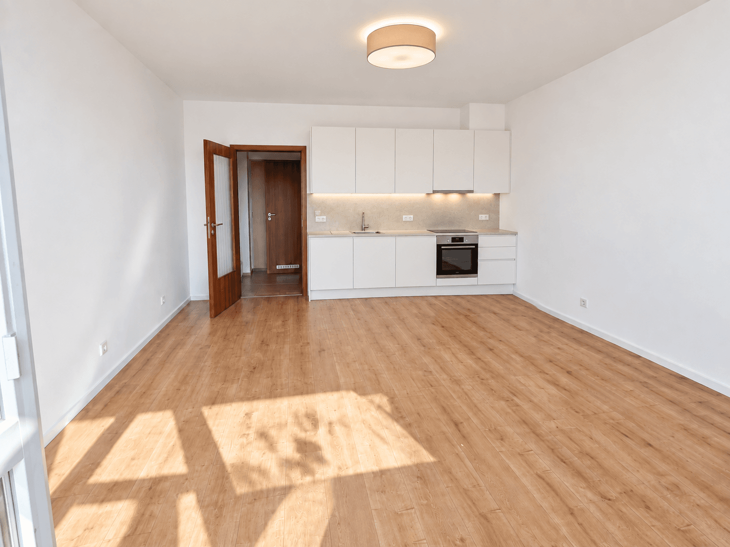Pronájem bytu 1+kk 30 m², Švihovská, Praha, Praha Pronájem bytu 1+kk 30 m², Švihovská, Praha, Praha