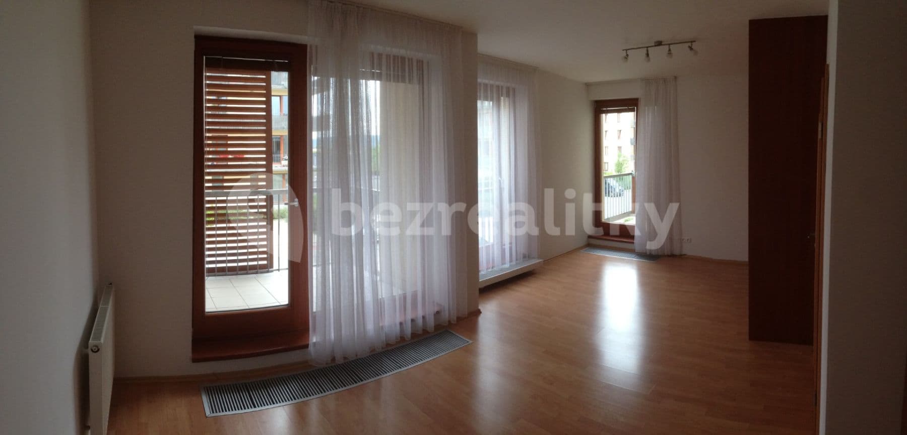 Pronájem bytu 1+kk 35 m², Praha, Praha Pronájem bytu 1+kk 35 m², Praha, Praha