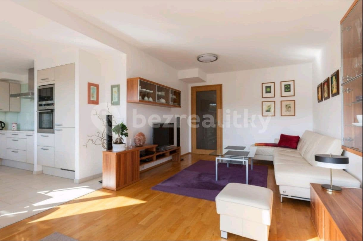 Pronájem bytu 4+kk 104 m², Linhartova, Praha, Praha Pronájem bytu 4+kk 104 m², Linhartova, Praha, Praha