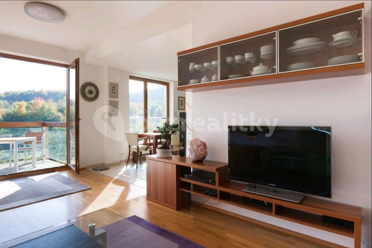 Pronájem bytu 4+kk 104 m², Linhartova, Praha, Praha Pronájem bytu 4+kk 104 m², Linhartova, Praha, Praha