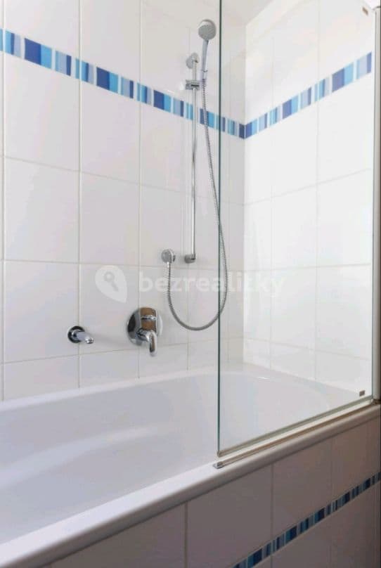 Pronájem bytu 4+kk 104 m², Linhartova, Praha, Praha Pronájem bytu 4+kk 104 m², Linhartova, Praha, Praha