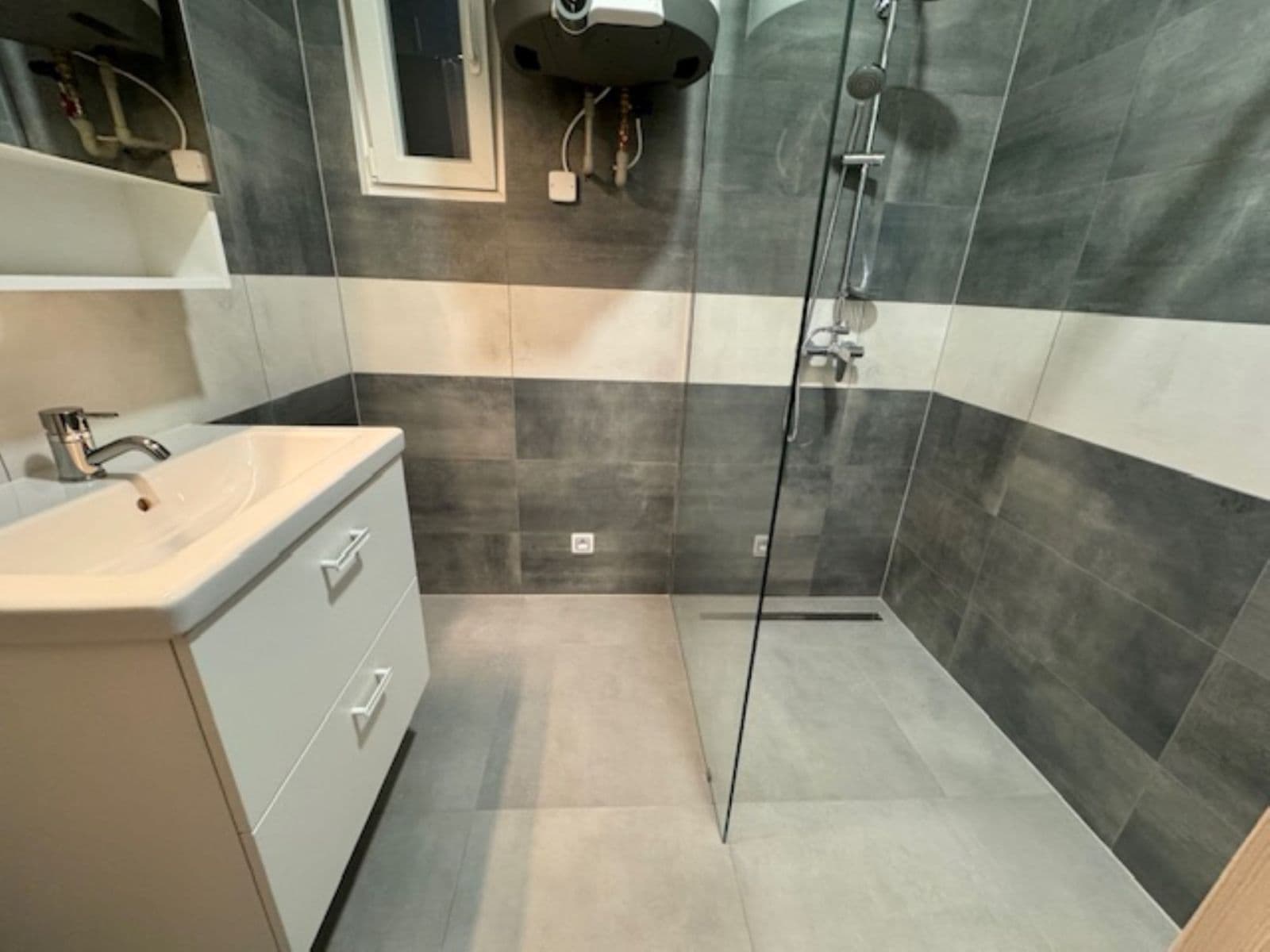 Pronájem bytu 2+1 52 m², Husinecká, Praha, Praha Pronájem bytu 2+1 52 m², Husinecká, Praha, Praha