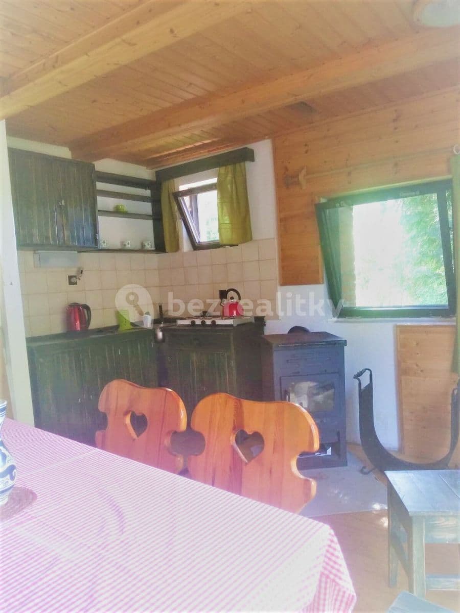 Pronájem chaty, chalupy 35 m², pozemek 400 m², Šlemínská, Hradištko, Středočeský kraj Pronájem chaty, chalupy 35 m², pozemek 400 m², Šlemínská, Hradištko, Středočeský kraj