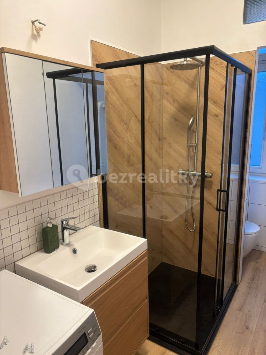 Pronájem bytu 2+kk 30 m², Praha, Praha Pronájem bytu 2+kk 30 m², Praha, Praha