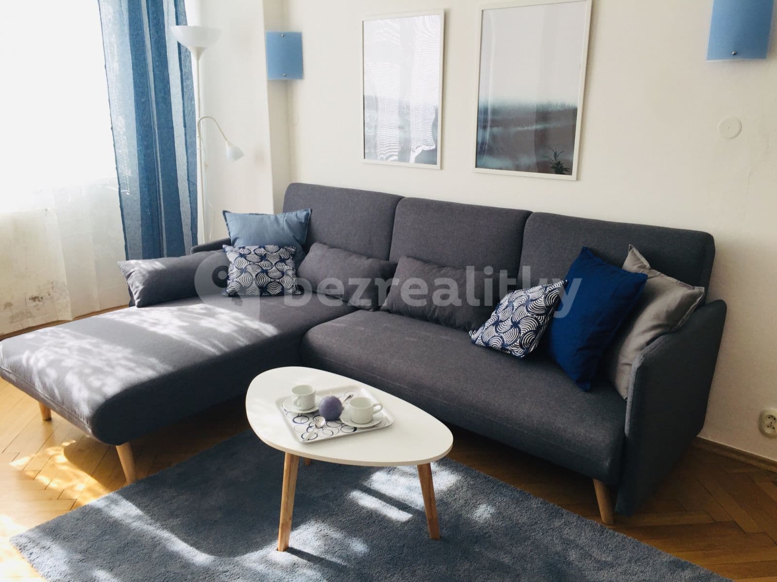 Pronájem bytu 2+1 46 m², ulice Kloboučnická, Praha, Praha Pronájem bytu 2+1 46 m², ulice Kloboučnická, Praha, Praha