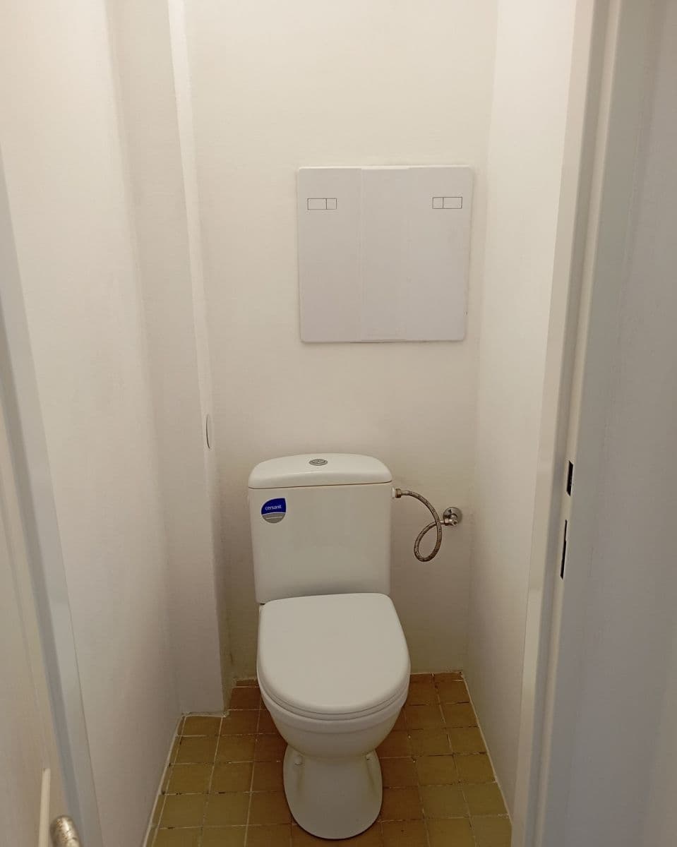 Pronájem bytu 1+1 42 m², Čermákova, Plzeň, Plzeňský kraj Pronájem bytu 1+1 42 m², Čermákova, Plzeň, Plzeňský kraj