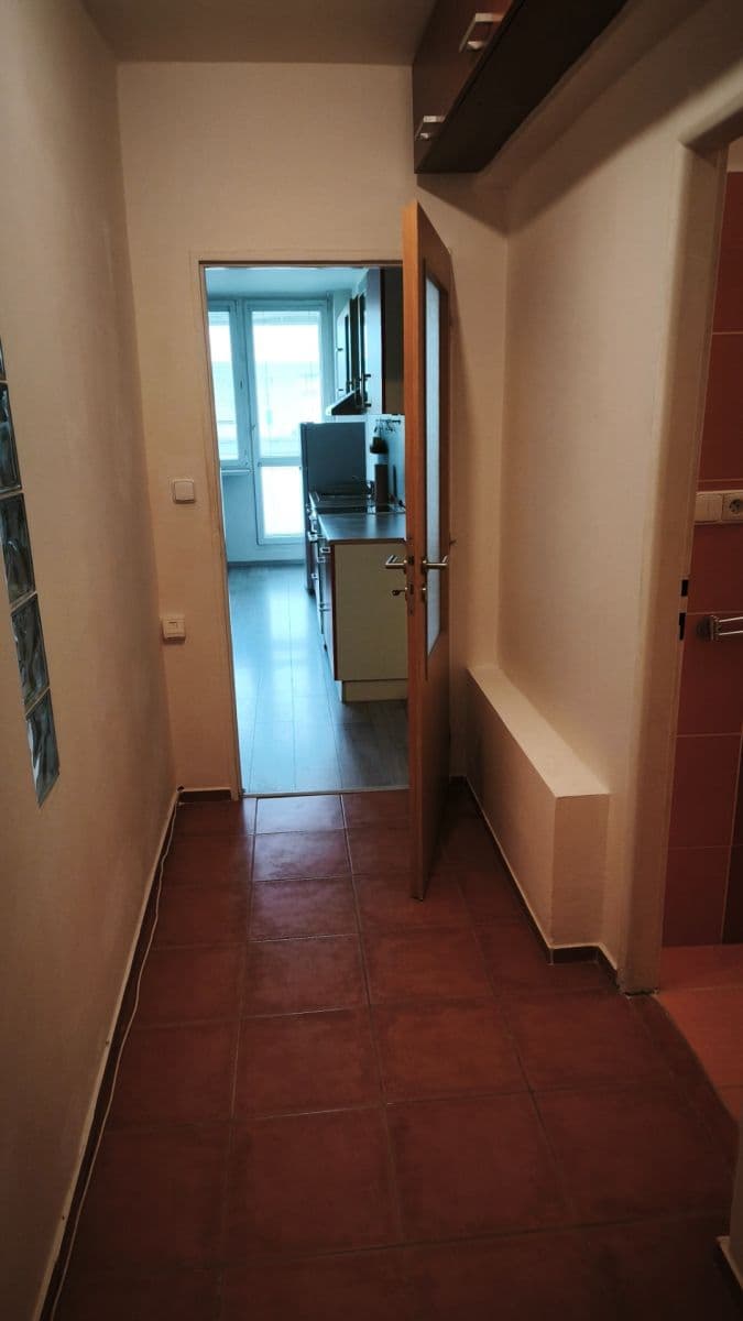 Pronájem bytu 2+kk 41 m², Na Topolce, Praha, Praha Pronájem bytu 2+kk 41 m², Na Topolce, Praha, Praha