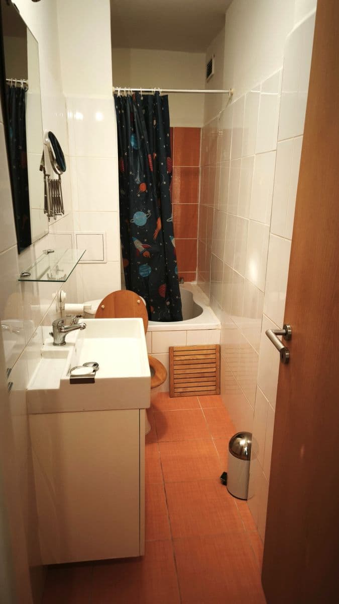 Pronájem bytu 2+kk 41 m², Na Topolce, Praha, Praha Pronájem bytu 2+kk 41 m², Na Topolce, Praha, Praha