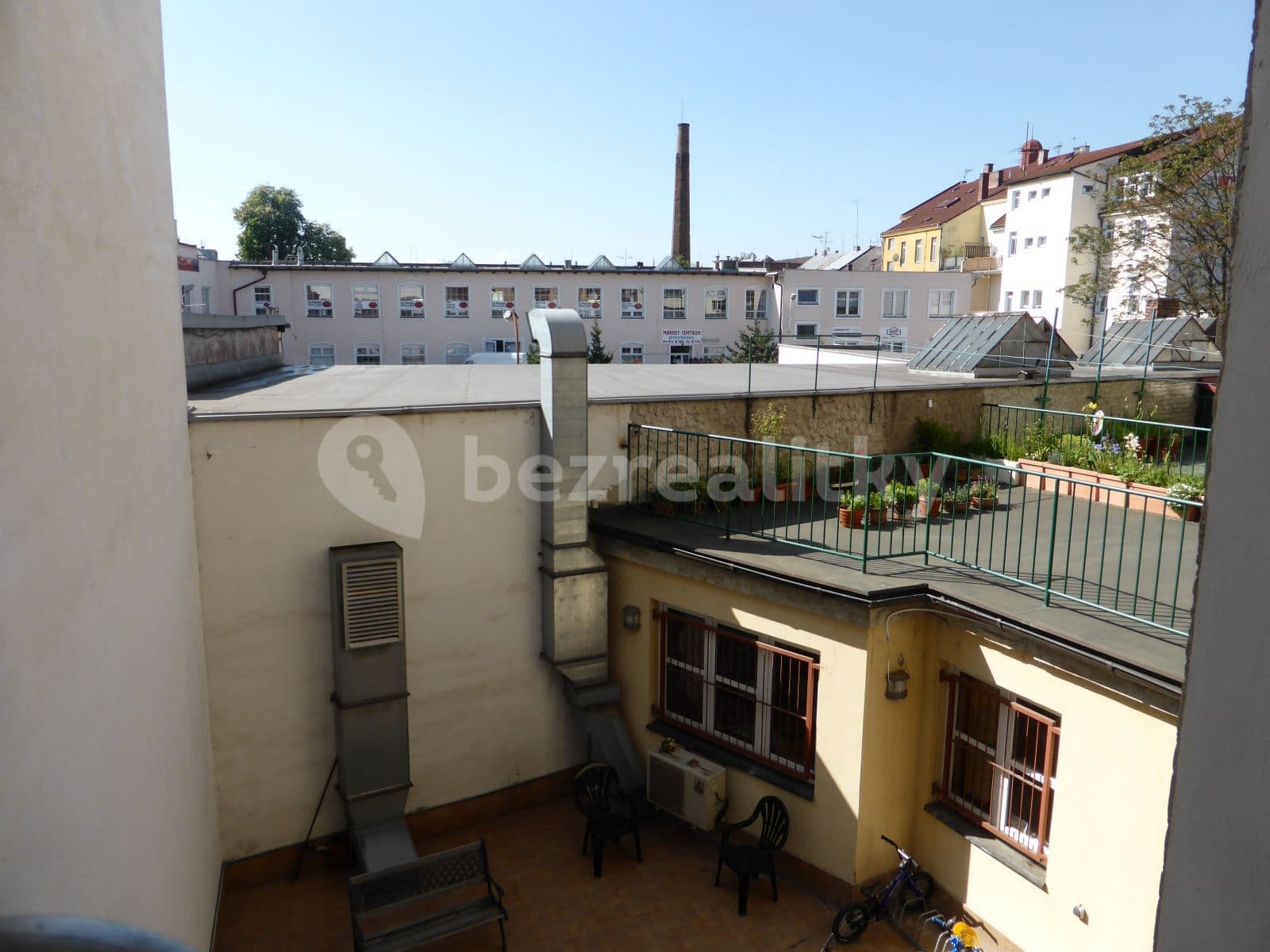 Pronájem bytu 1+1 45 m², Smilova, Pardubice, Pardubický kraj Pronájem bytu 1+1 45 m², Smilova, Pardubice, Pardubický kraj