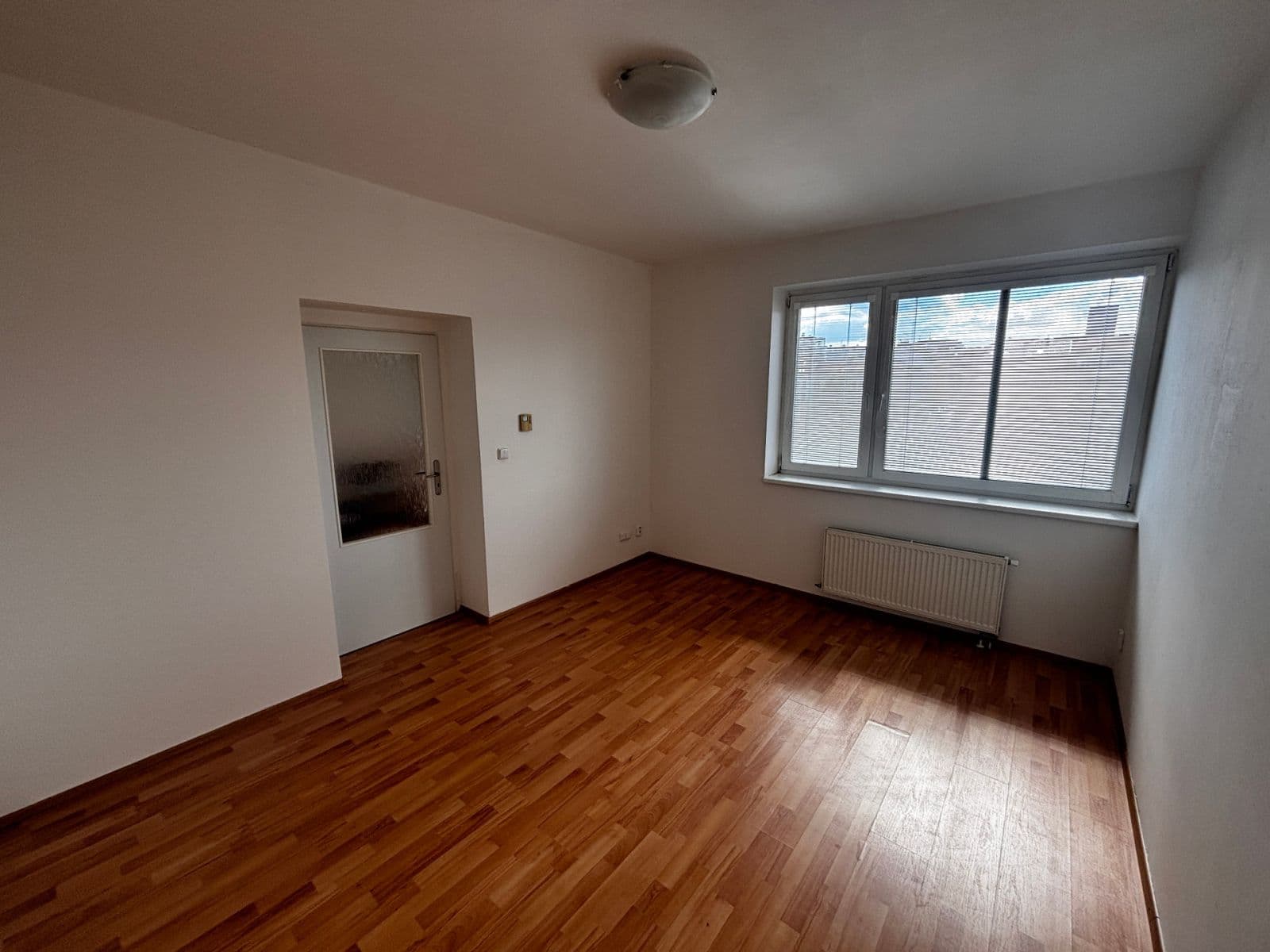 Pronájem bytu 1+1 32 m², Staňkova, Brno, Jihomoravský kraj Pronájem bytu 1+1 32 m², Staňkova, Brno, Jihomoravský kraj