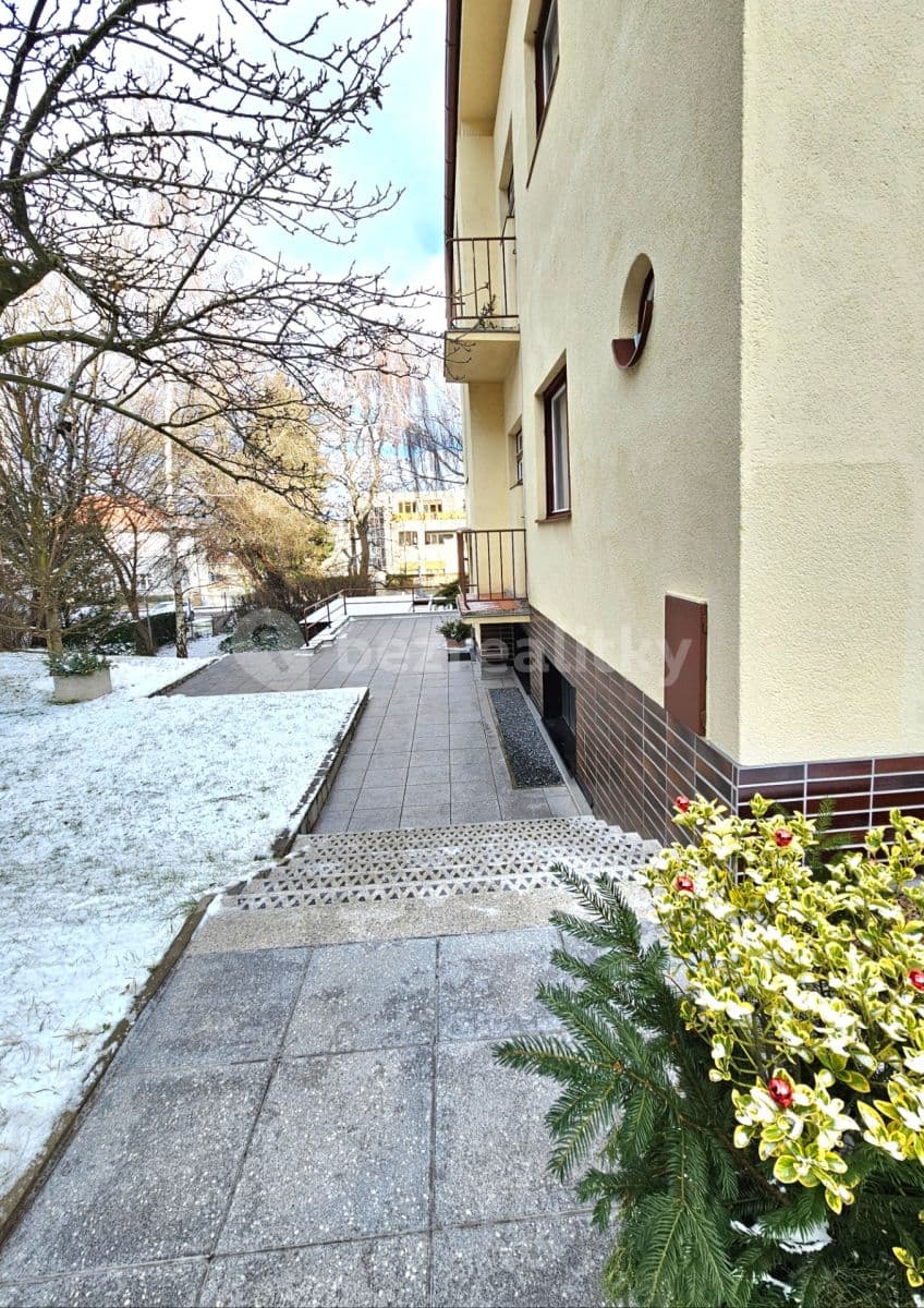 Pronájem bytu 2+1 55 m², Nový lesík, Praha, Praha Pronájem bytu 2+1 55 m², Nový lesík, Praha, Praha