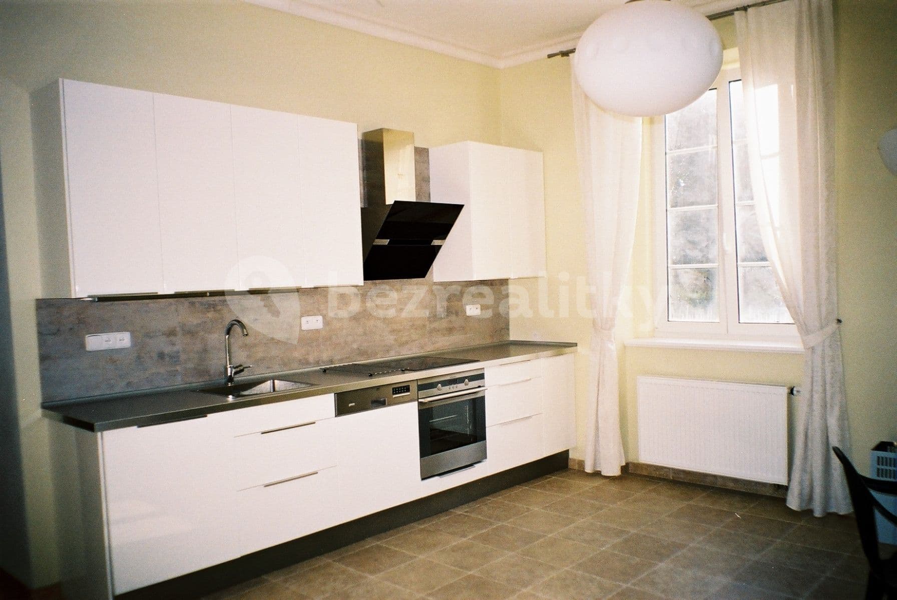 Pronájem bytu 2+1 71 m², Klidná, Kunice, Středočeský kraj Pronájem bytu 2+1 71 m², Klidná, Kunice, Středočeský kraj