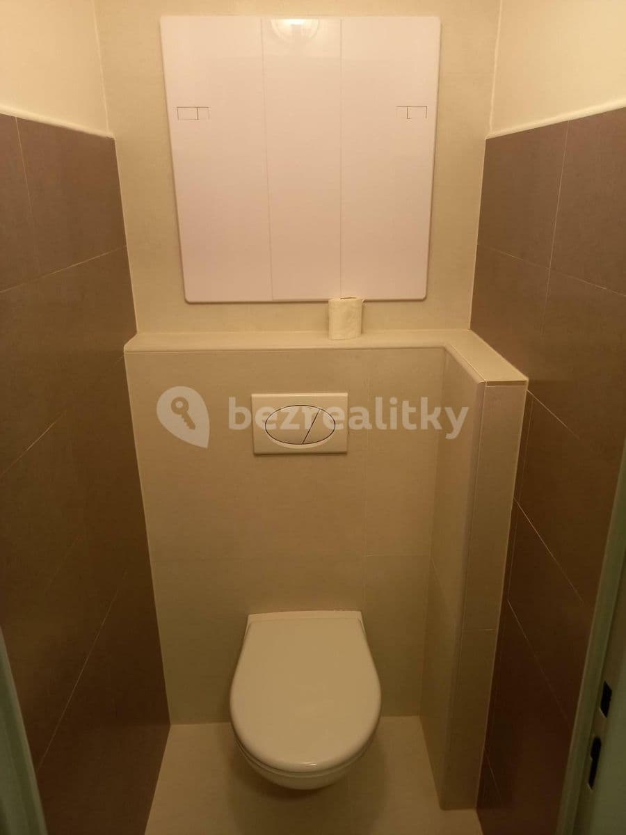 Pronájem bytu 3+1 74 m², Brněnská, Plzeň, Plzeňský kraj Pronájem bytu 3+1 74 m², Brněnská, Plzeň, Plzeňský kraj