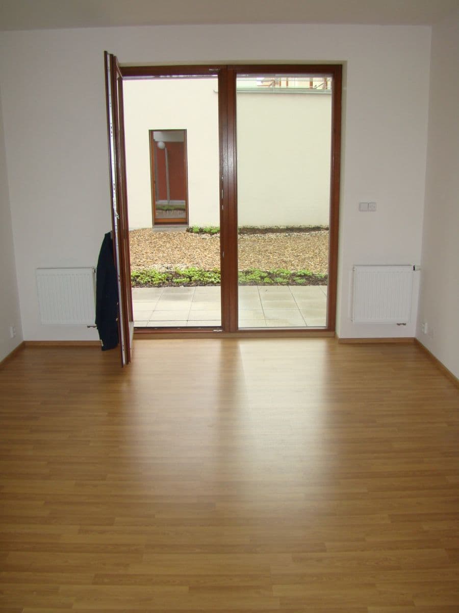 Pronájem bytu 1+kk 28 m², Křídlovická, Brno, Jihomoravský kraj Pronájem bytu 1+kk 28 m², Křídlovická, Brno, Jihomoravský kraj