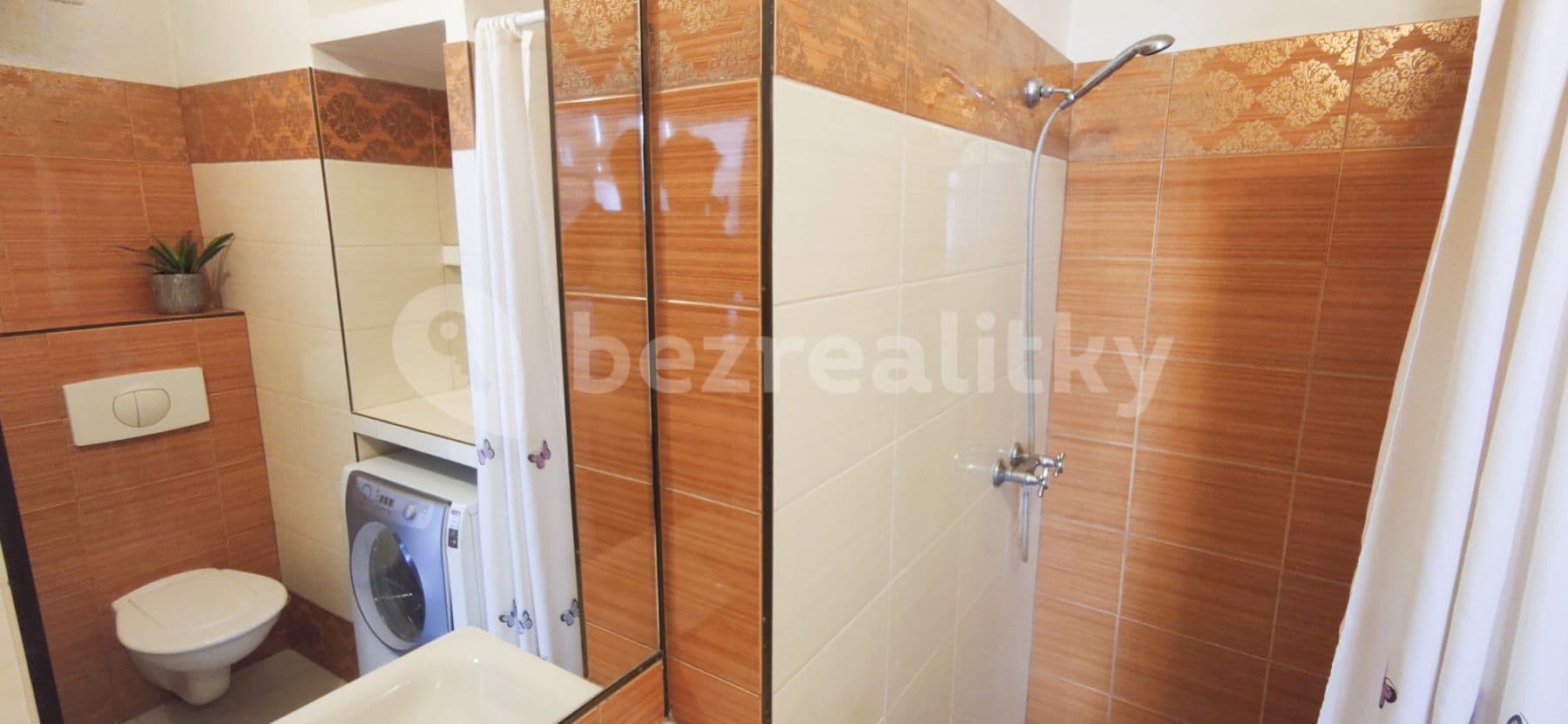 Pronájem bytu 2+kk 65 m², Veveří, Brno, Jihomoravský kraj Pronájem bytu 2+kk 65 m², Veveří, Brno, Jihomoravský kraj