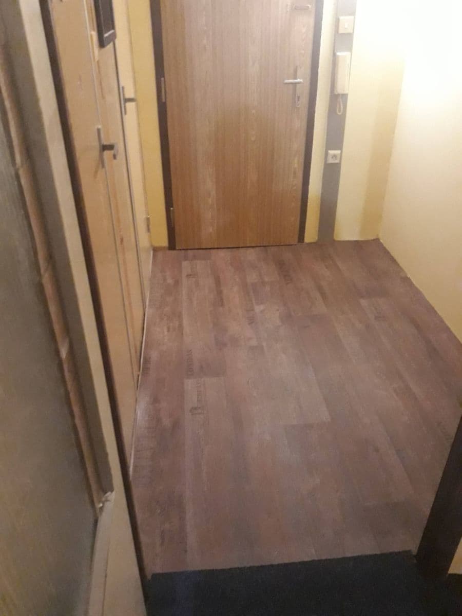 Pronájem bytu 1+kk 30 m², Daškova, Praha, Praha Pronájem bytu 1+kk 30 m², Daškova, Praha, Praha