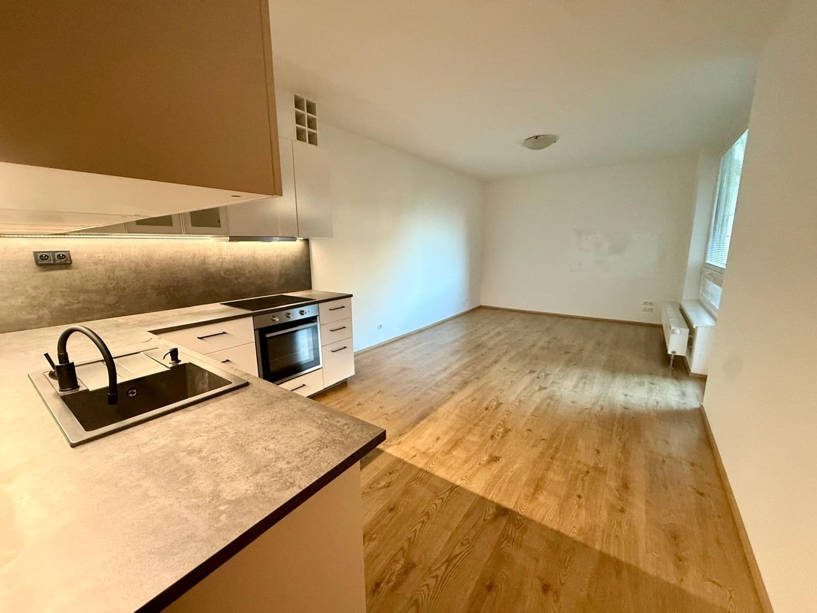 Pronájem bytu 2+kk 61 m², Laurinova, Praha, Praha Pronájem bytu 2+kk 61 m², Laurinova, Praha, Praha
