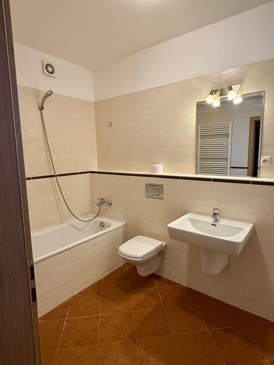Pronájem bytu 2+kk 61 m², Laurinova, Praha, Praha Pronájem bytu 2+kk 61 m², Laurinova, Praha, Praha