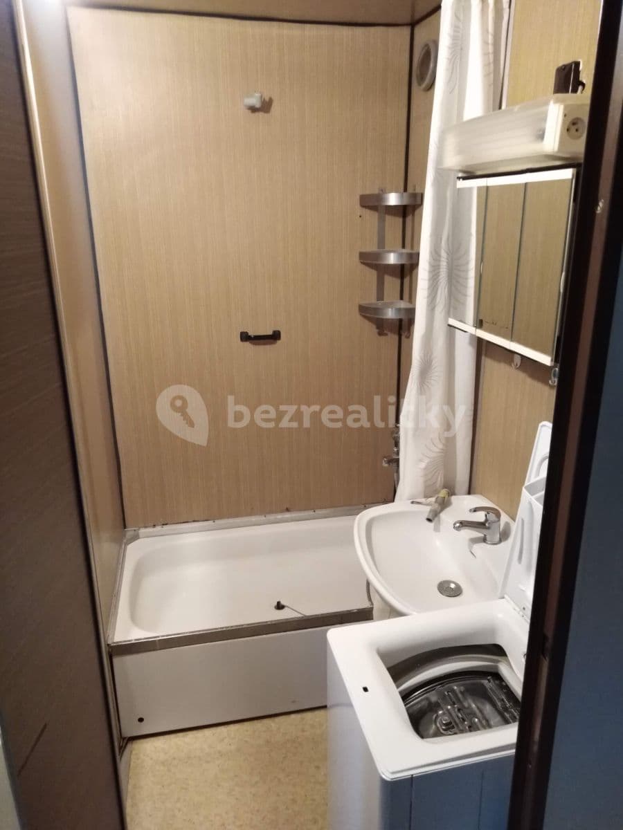 Pronájem bytu Garsoniéra 36 m², V hůrkách, Praha, Praha Pronájem bytu Garsoniéra 36 m², V hůrkách, Praha, Praha