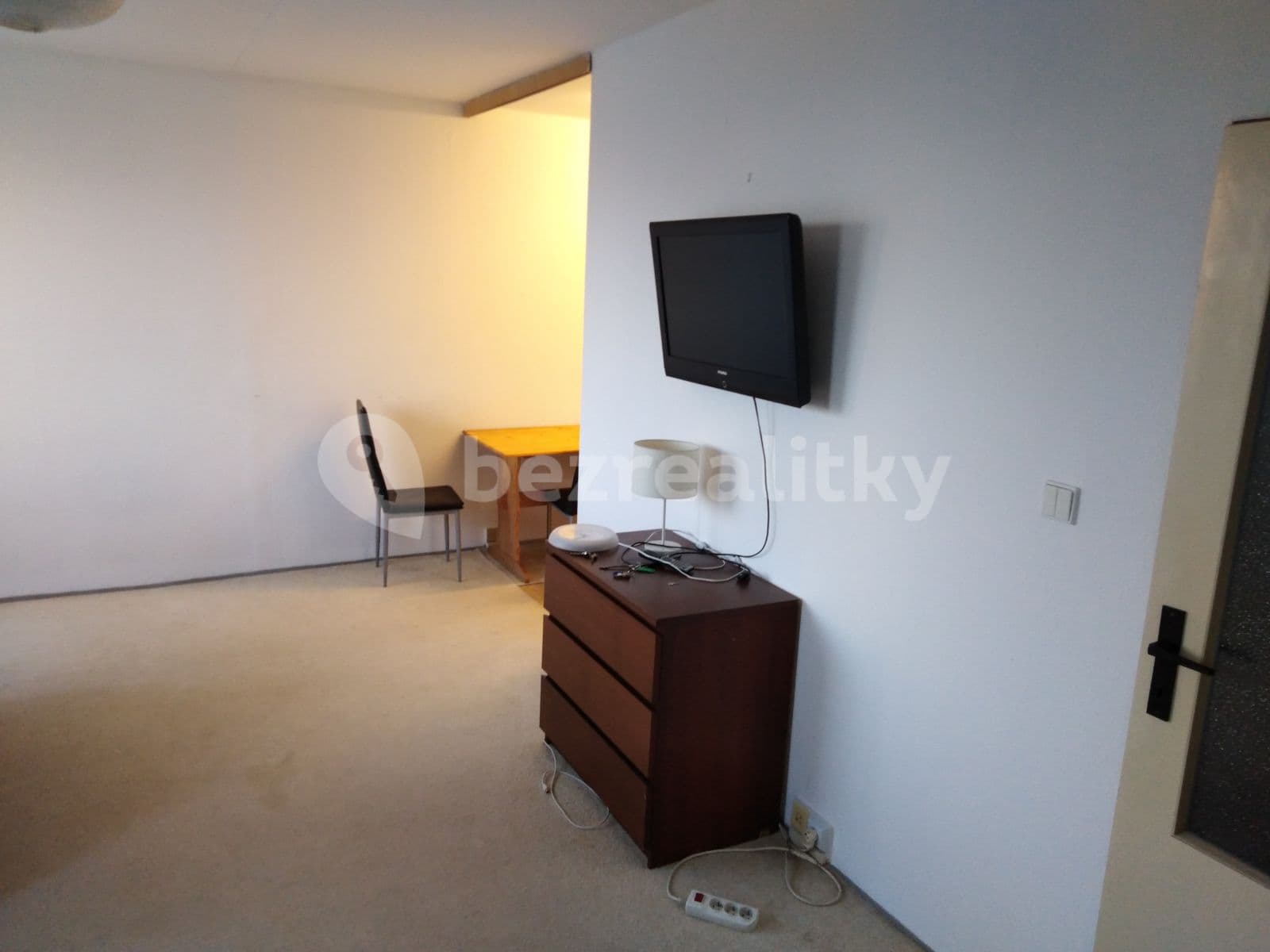 Pronájem bytu Garsoniéra 36 m², V hůrkách, Praha, Praha Pronájem bytu Garsoniéra 36 m², V hůrkách, Praha, Praha