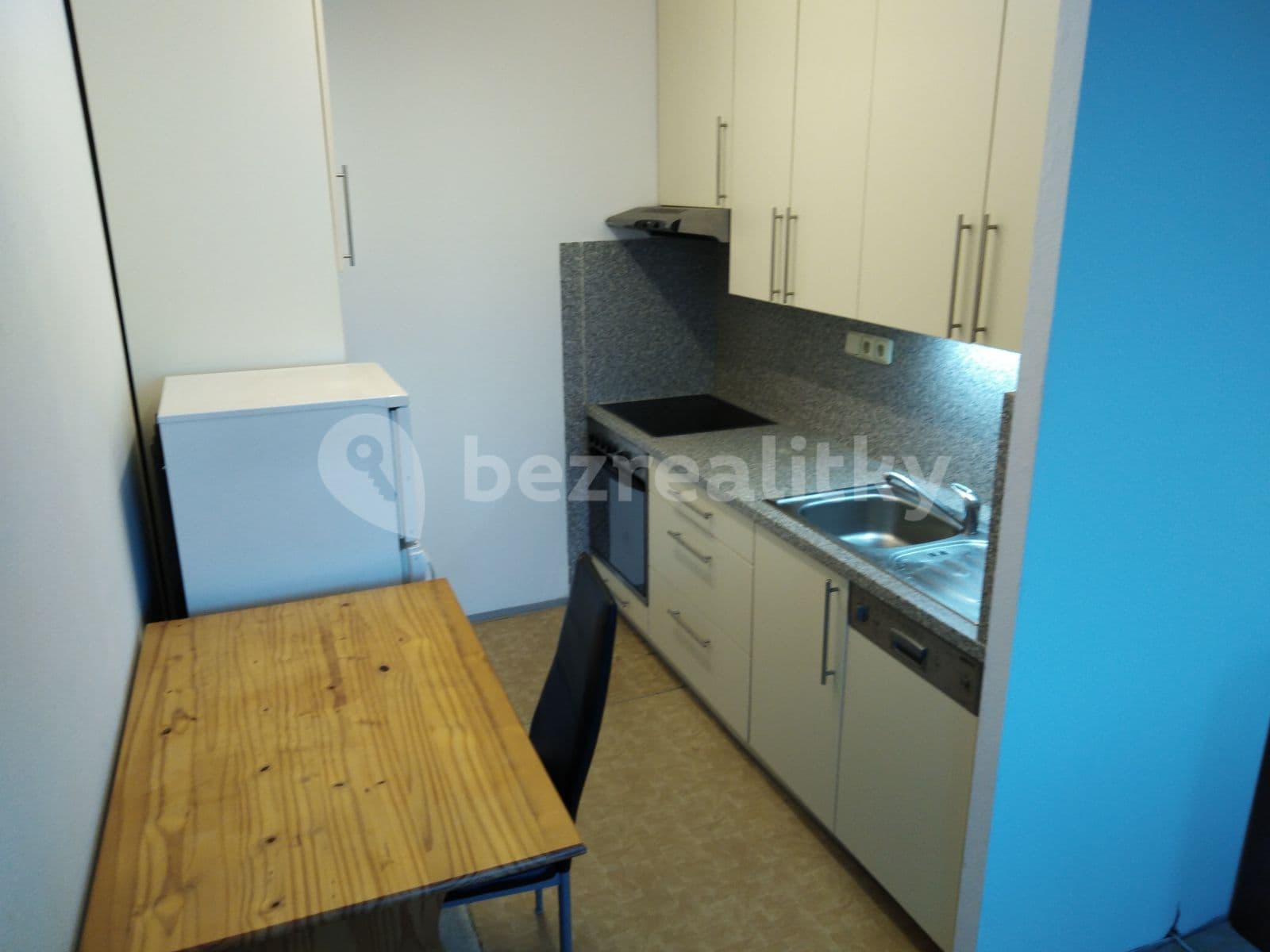 Pronájem bytu Garsoniéra 36 m², V hůrkách, Praha, Praha Pronájem bytu Garsoniéra 36 m², V hůrkách, Praha, Praha