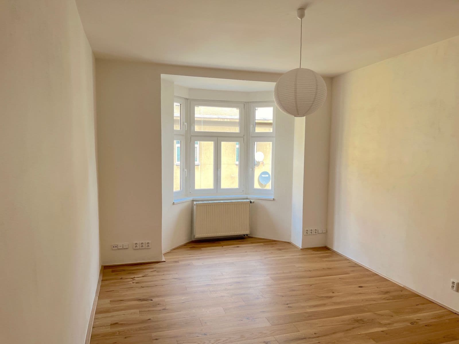 Pronájem bytu 2+kk 66 m², Jaurisova, Praha, Praha Pronájem bytu 2+kk 66 m², Jaurisova, Praha, Praha
