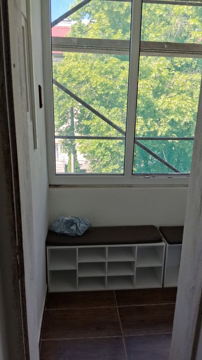 Pronájem bytu 2+kk 55 m², Na Popluží, Ústí nad Labem, Ústecký kraj Pronájem bytu 2+kk 55 m², Na Popluží, Ústí nad Labem, Ústecký kraj