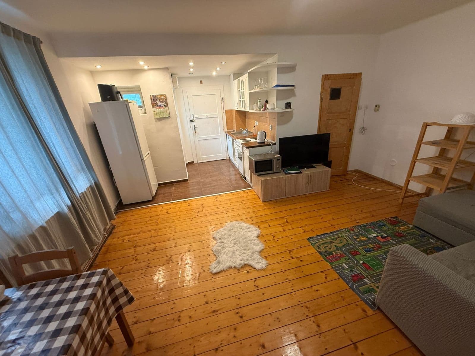 Pronájem bytu 2+kk 55 m², Na Popluží, Ústí nad Labem, Ústecký kraj Pronájem bytu 2+kk 55 m², Na Popluží, Ústí nad Labem, Ústecký kraj
