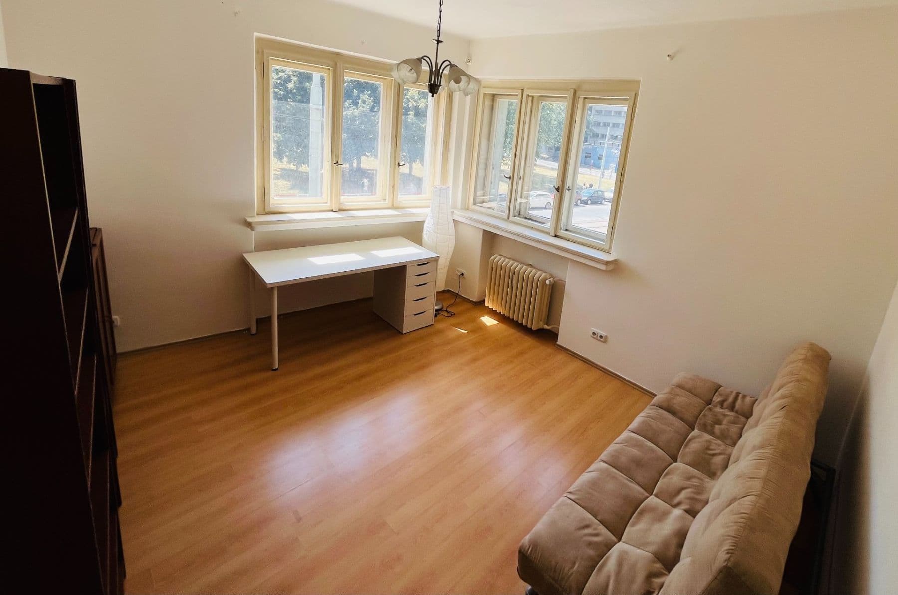 Pronájem bytu 3+1 90 m², Husinecká, Praha, Praha Pronájem bytu 3+1 90 m², Husinecká, Praha, Praha