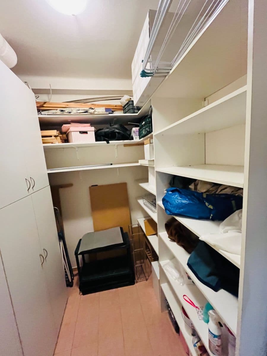 Pronájem bytu 3+1 90 m², Husinecká, Praha, Praha Pronájem bytu 3+1 90 m², Husinecká, Praha, Praha