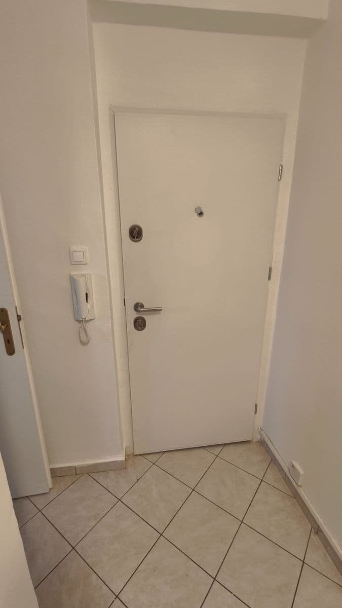 Pronájem bytu 3+1 55 m², Lidická, Kyjov, Jihomoravský kraj Pronájem bytu 3+1 55 m², Lidická, Kyjov, Jihomoravský kraj