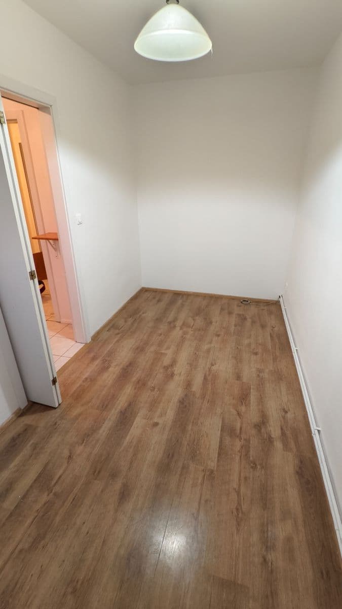 Pronájem bytu 3+1 55 m², Lidická, Kyjov, Jihomoravský kraj Pronájem bytu 3+1 55 m², Lidická, Kyjov, Jihomoravský kraj