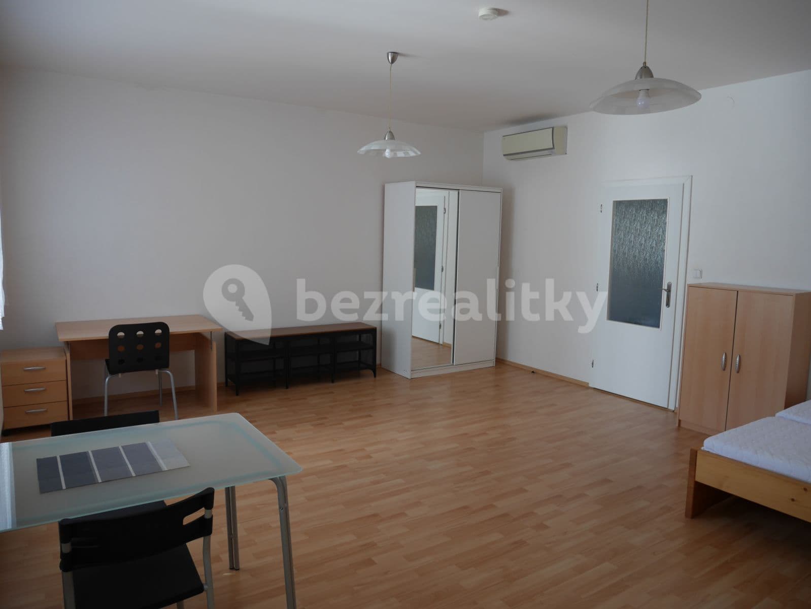Pronájem bytu 4+1 120 m², Došlíkova, Brno, Jihomoravský kraj Pronájem bytu 4+1 120 m², Došlíkova, Brno, Jihomoravský kraj