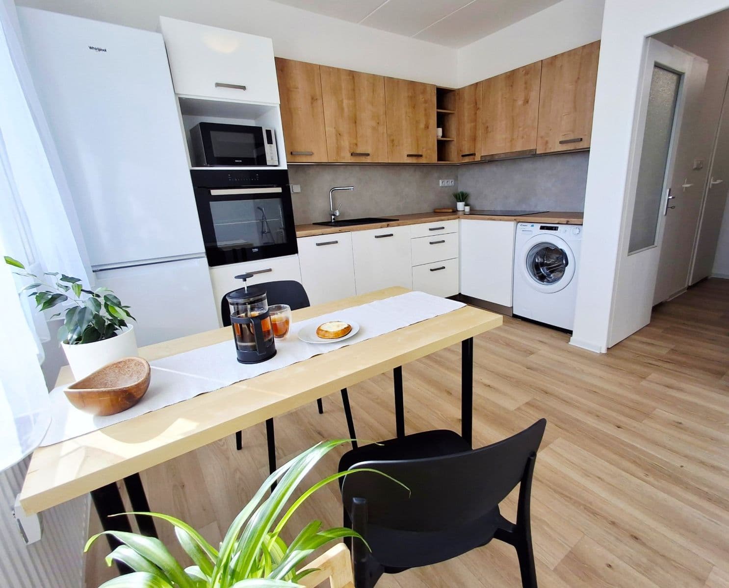 Pronájem bytu 1+1 39 m², Strážnická, Plzeň, Plzeňský kraj Pronájem bytu 1+1 39 m², Strážnická, Plzeň, Plzeňský kraj