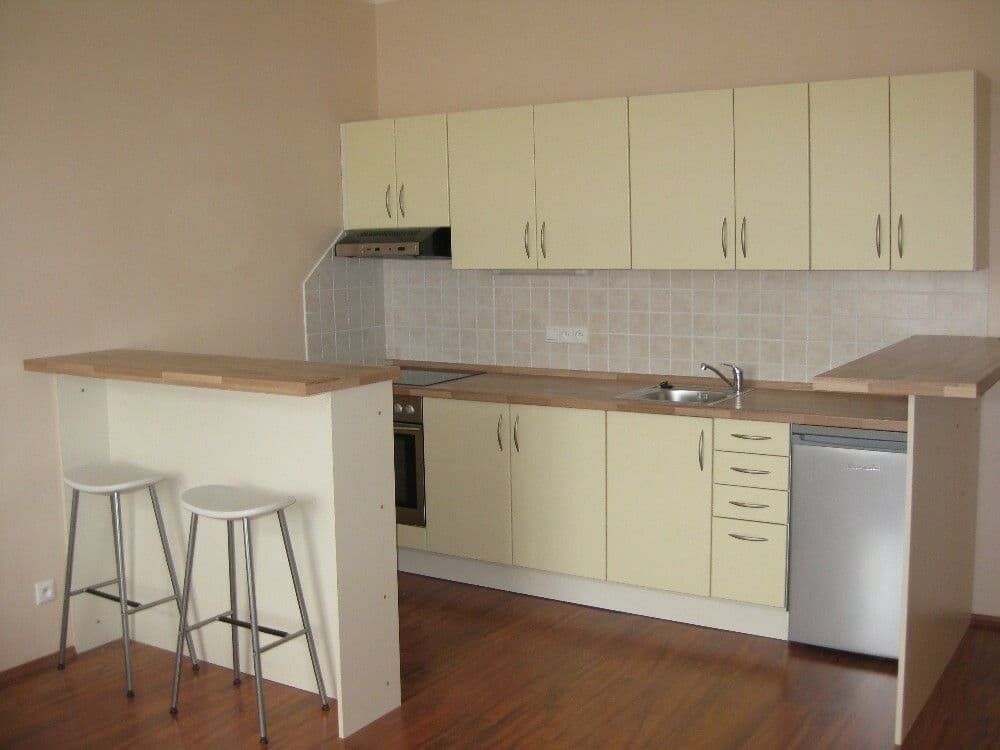 Pronájem bytu 2+kk 58 m², Čestmírova, Praha, Praha Pronájem bytu 2+kk 58 m², Čestmírova, Praha, Praha