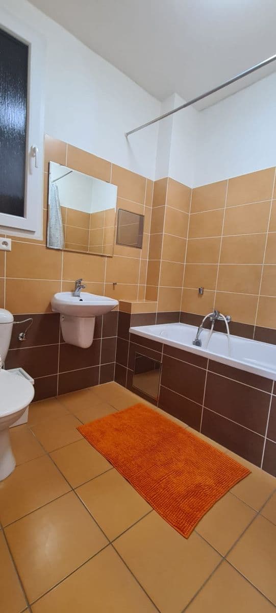 Pronájem bytu 2+kk 58 m², Čestmírova, Praha, Praha Pronájem bytu 2+kk 58 m², Čestmírova, Praha, Praha