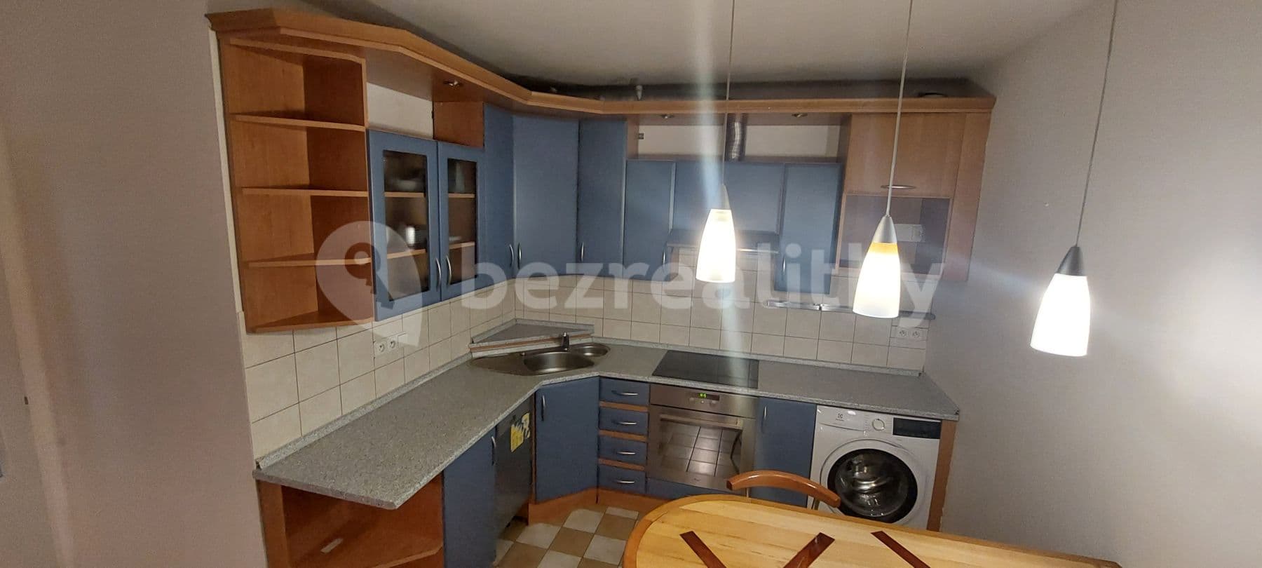 Pronájem bytu 2+kk 50 m², Hnězdenská, Praha, Praha Pronájem bytu 2+kk 50 m², Hnězdenská, Praha, Praha
