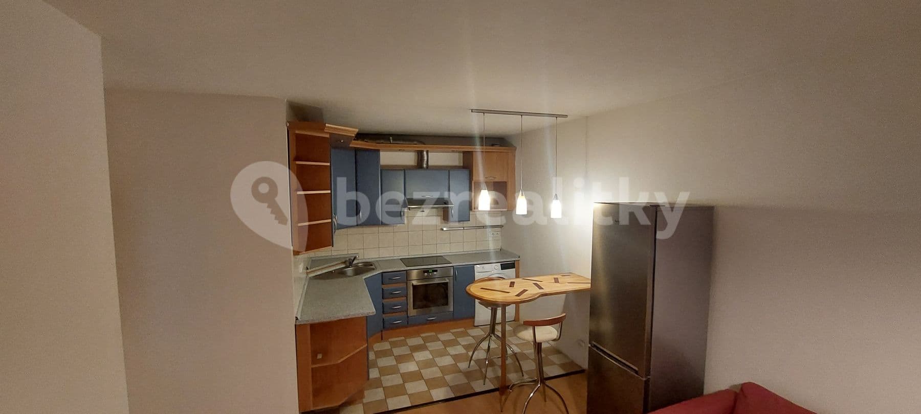 Pronájem bytu 2+kk 50 m², Hnězdenská, Praha, Praha Pronájem bytu 2+kk 50 m², Hnězdenská, Praha, Praha
