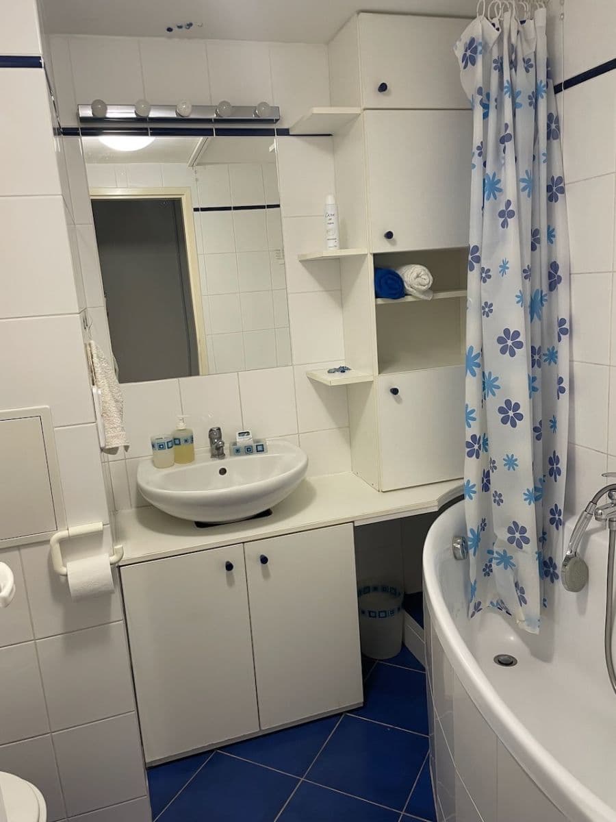 Pronájem bytu 1+kk 34 m², Podvinný mlýn, Praha, Praha Pronájem bytu 1+kk 34 m², Podvinný mlýn, Praha, Praha