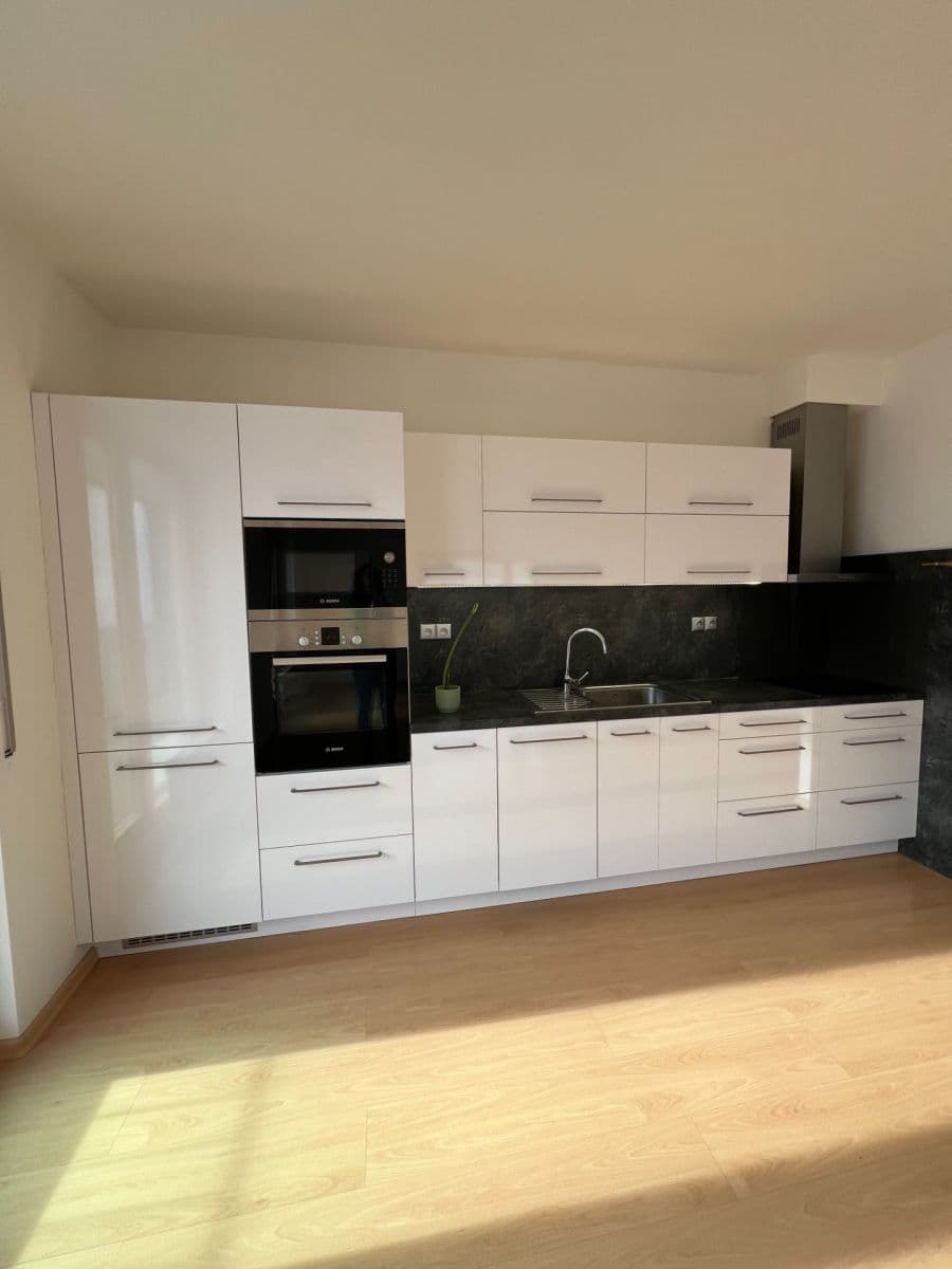 Pronájem bytu 3+kk 85 m², Želetavská, Praha, Praha Pronájem bytu 3+kk 85 m², Želetavská, Praha, Praha