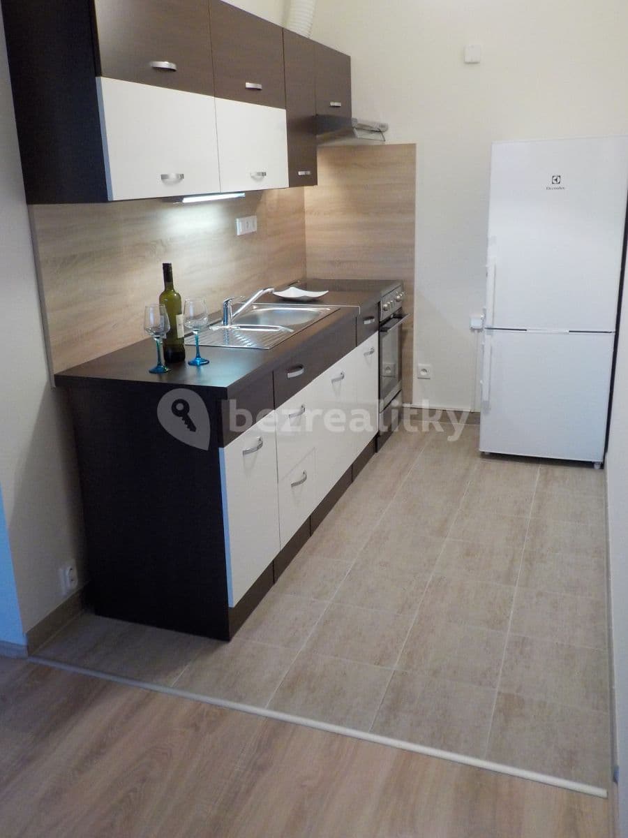 Pronájem bytu Garsoniéra 33 m², Janovská, Praha, Praha Pronájem bytu Garsoniéra 33 m², Janovská, Praha, Praha
